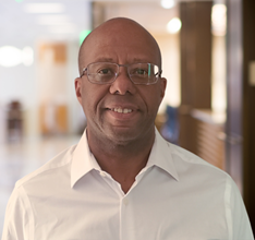 Headshot of Andrew Clarke
